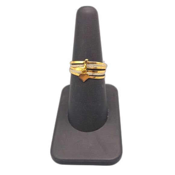 18KT 2-TONE 2.20G SIX RINGS WITH HEART RING SIZE 8 (144502-3)